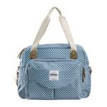 Retrouvez Beaba Sac à langer Genève II Bleu imprimé chez Bebemaman. Livraison partout au Maroc. Paiement sécurisée par carte ou à la livraison.