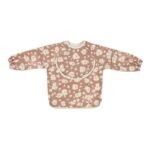 Bavoir Béaba "Savannah Bloom" à manches longues et détachables, poche récupératrice, réglable 3 tailles, imperméable, utilisable jusqu’à 4 ans, entretien facile.