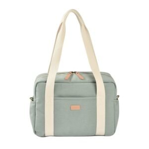 Découvrez le sac à langer Béaba Paris Vert Sauge : chic, spacieux et ultra-fonctionnel. Avec matelas à langer inclus et multiples rangements. Idéal pour les sorties avec bébé.