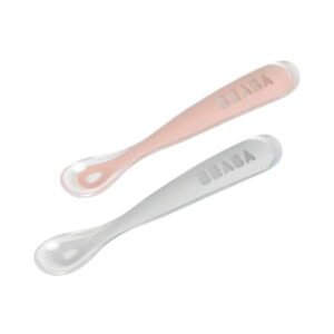 Lot de 2 cuillères Béaba 1er âge avec boîte de transport – embouts en silicone ultra‑souples, manche long ergonomique, sans BPA. Idéal dès 4 mois.